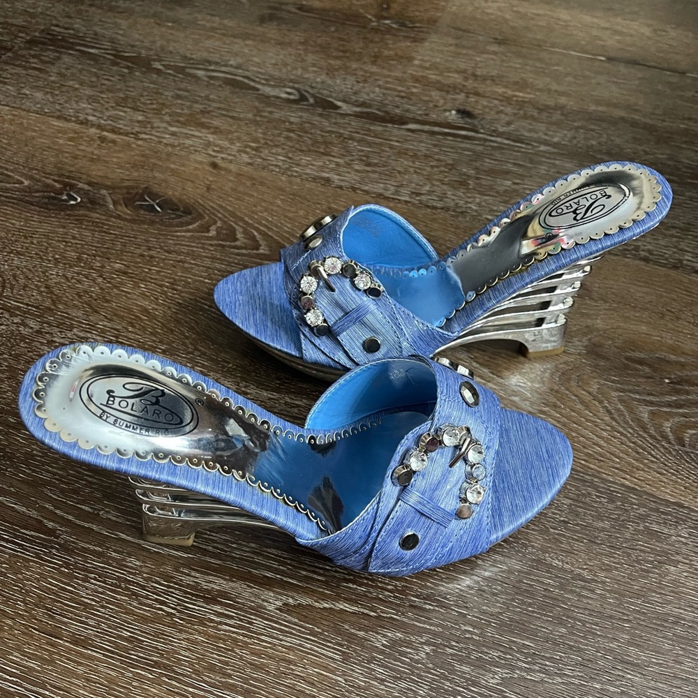 Beautiful Bolaro shoes by Summer Rio! Wore them once!